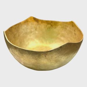 Cuenco de latón hecho a mano con acabado dorado antiguo y grabado detallado diseñado para la decoración del hogar uso en el altar o REGALOS FESTIVOS - Product Image 4