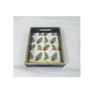 Bandejas para servir alimentos de madera natural de Venta caliente con asas Bandeja para servir Utensilios de cocina y tamaño personalizado Venta caliente - Product Image 1
