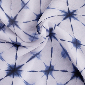 Housse de coussin personnalisable en coton 100% rouge impérial, motif floral moderne et élégant, imprimée à la main, anti-acariens, pour la maison - Product Image 6