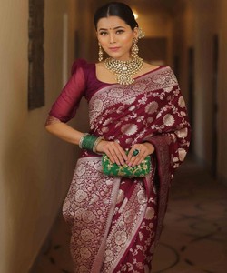 CRÉATEUR LICHI SOIE JACQUARD TRAVAIL SAREE AVEC CHEMISIER NON COUDU VÊTEMENT DE MARIAGE PRIX DE GROS VÊTEMENT ETHNIQUE MARRON - Product Image 3