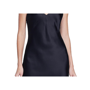 Abito slip elegante da donna L Agence in raso con scollo a V, in seta liscia nera, dal design alla moda - Product Image 3