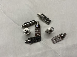 Services d'usinage CNC en acier inoxydable et alliage d'aluminium du Vietnam avec électroérosion à fil et brochage, certifiés ISO9001 - Product Image 2