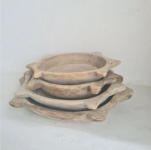 Distribuidor de confianza que ofrece un tazón de mesa tallado a mano de madera antigua, precio de mercado bajo de alta calidad para compradores mayoristas - Product Image 1