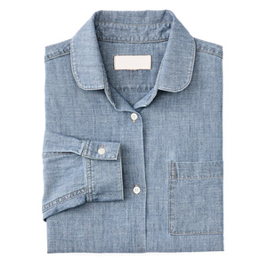 Camisa vaquera para hombre hecha con tela de algodón duradera diseñada para una comodidad informal y un estilo diario clásico - Product Image 3