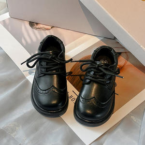 Scarpe Eleganti per Bambini in Pelle Nera, Stile Brogue con Lacci, Antiscivolo e Traspiranti, per Scuola e Feste, Personalizzabili e All'Ingrosso - Product Image 3