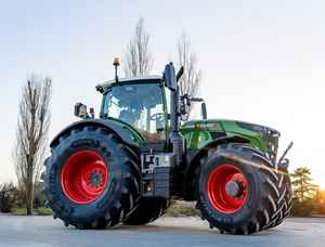 Compre Ahora Tractor Usado 724 VARIO Fendt 4X4 120HP 140HP Máquina Agrícola Entrega Rápida Precio Económico - Product Image 2