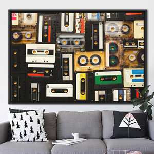 Toile d'art vintage sur le thème des cassettes : impression murale rétro pour les amateurs de musique, 1P : encadré noir - Product Image 1
