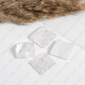 Vente en gros de mini-pyramides en cristal de quartz transparent sculptées, best-sellers, pour la méditation et la décoration de la maison - Product Image 2