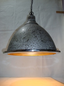 Lámparas colgantes e industriales de acero inoxidable y hierro con acabado dorado y plateado equipadas con accesorios Premium certificados - Product Image 2