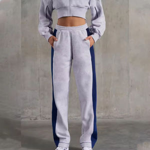 Ensemble de survêtement en molleton à motif uni avec logo personnalisé pour femmes, 2 pièces, haut court décontracté et pantalon de survêtement pour l'hiver 2026 - Product Image 4