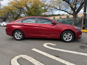 SONATA 2013 GLS FWD TRIM SEDAN D'OCCASION, EXTÉRIEUR ROUGE, TRANSMISSION 6 VITESSES, MOTEUR 198 CV 2.4L 14 - Product Image 5