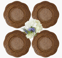 Napperon réutilisable en rotin naturel fait à la main brun tissé fleur bord pour les fêtes de mariage décoration de table en gros