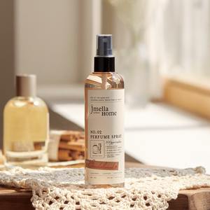 Perfume en Aerosol Jmella Home in France Sandalwood 33, 150 ml, Hecho en Corea, Aerosol de Perfume Profesional, Estilo de Perfume Francés - Product Image 2