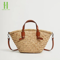Panier de rangement en jonc de mer naturel tissé à la main de haute qualité avec poignée décorations de noël cadeaux panier à linge avec roues OEM