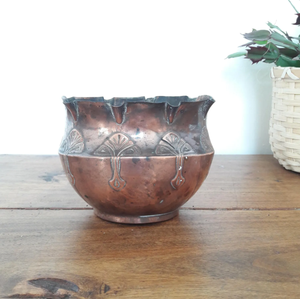 Jardinière en cuivre moulé en métal d'extérieur, taille réelle, bronze antique, pots à fleurs pour la décoration de jardin - Product Image 2