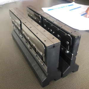 Độ chính xác cao có thể điều chỉnh & đa-<span class=keywords><strong>v</strong></span> mở rolla <span class=keywords><strong>V</strong></span> chết mở uốn công cụ cho Báo Chí phanh khuôn Loại sản phẩm - Product Image 4