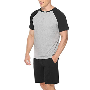 Camiseta transpirable de alta calidad para hombre y conjunto corto conjunto de verano para hombre de manga corta cómodo precio bajo conjunto de verano transpirable - Product Image 3