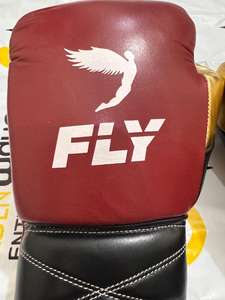 Fabrication en usine, gants de boxe en cuir durables, gants de boxe thaïlandaise personnalisés, gants d'entraînement et de combat - Product Image 4