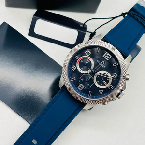 Une montre-bracelet pour <span class=keywords><strong>homme</strong></span> en acier inoxydable de haute qualité et luxueuse - Product Image 1