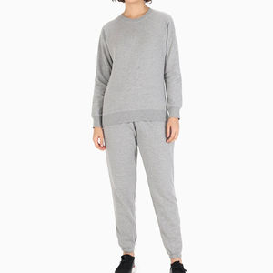 Conjunto Deportivo de 2 Piezas para Mujer, Top Corto y Pantalones Deportivos para Correr, Gimnasio, Ropa Deportiva Femenina para Trotar - Product Image 1