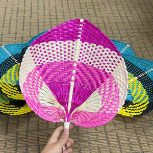 ผลิตภัณฑ์ไม้ไผ่พัดลมแบบพับได้ใบมีดสำหรับปาร์ตี้ชายหาดของที่ระลึกงานแต่งงานของขวัญระบายความร้อนและของขวัญจากเวียดนาม - Product Image 4