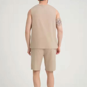 Novedad de verano 2025, chándal transpirable para hombre de gran venta, conjunto corto de diseño impreso con logotipo personalizado a la moda - Product Image 3