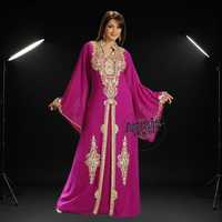 Vente en gros AWAIS HOUSE Kaftan de mariage musulman traditionnel léger fait main orné de paillettes et de perles, grande taille, en Georgette, col montant, longueur au sol