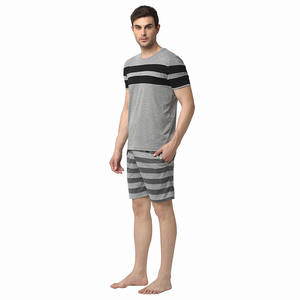 Nouvelle arrivée ensemble court personnalisé pour hommes vente en gros vêtements de rue d'été ensemble court deux pièces taille d'impulsion hommes ensembles courts - Product Image 3