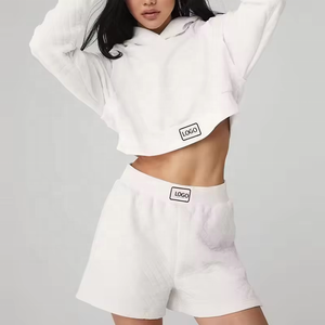 Jersey de cuello redondo alto con cremallera 1/4 de gran tamaño para mujer, sudadera deportiva cómoda de algodón y poliéster, capucha tejida frontal, estampado de invierno - Product Image 3
