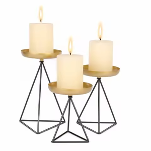 Ensemble de bougeoirs géométriques en métal 3 pièces de haute qualité Pilier en fer et bougeoirs pour décorations de mariage et de fête - Product Image 1