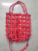 Sac à foin BLUHORSE, sac à foin en nylon durable, sac d'alimentation pour chevaux, taille moyenne, modèle BH-929, pour utilisation en écurie et en pâturage