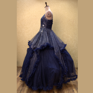 Robe de bal en tulle bleu marine de qualité supérieure avec des sequins lourdement ornés, tenue préférée pour la réception de mariage, exportée d'Inde - Product Image 3