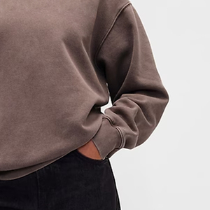 เสื้อสเวตเชิ้ตผู้หญิง แขนยาว สไตล์ลำลอง คอกลม ราคาขายส่งสำหรับการสั่งซื้อจำนวนมาก บริการ OEM ออกแบบทันสมัย ทรงพอดีตัว สไตล์ลำลอง - Product Image 3