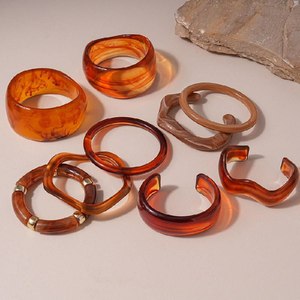 Bracelets en résine peints à la main, écologiques et élégants, pour les fêtes, les mariages, le port quotidien, transparents, colorés, tendance, couleurs personnalisables - Product Image 2