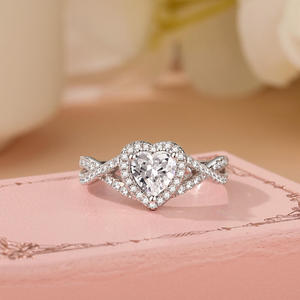 Bague de promesse Jeulia Classic Heart Twist en argent sterling avec diamant - Product Image 5