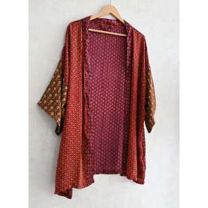 Bata Kimono Ligera y Transpirable de Talla Grande, hasta la Rodilla, con Parches de Seda, Estampado Indio Hecho a Mano, para Descansar y Dormir - Product Image 2