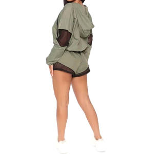 Ensemble short et coupe-vent respirant en tissu polyester pour femme, personnalisable avec logo, collection été 2026 - Product Image 5