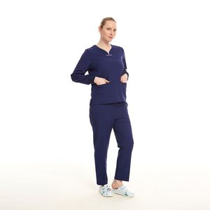 Uniformes Médicos de Alta Calidad, Transpirables, 100% Algodón, Tejido Ecológico, Opciones Personalizables para Uso Hospitalario - Product Image 1