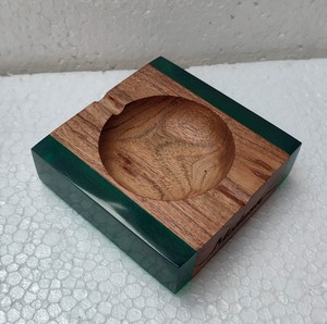 Estuche para Cigarros de Madera de Acacia y Resina, Ecológico, de Lujo, con Diseño de Logotipo Personalizado, Portátil, Duradero, Seguro, para Fiestas - Product Image 4