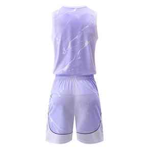 Ensemble d'uniformes de basket-ball athlétiques personnalisés avec un tissu en polyester respirant assurant un confort durable - Product Image 3