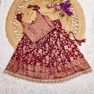 Seda Khadi Georgette de calidad superior con tejido infantil Lehenga Choli fabricante DE MODA INFANTIL DE LA India al precio más bajo - Product Image 1