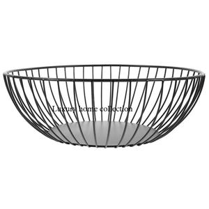 Corbeille de fruits en métal vintage d'inspiration florale artisanale pour la cuisine luxueuse et la décoration rustique de la maison - Product Image 1