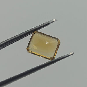 พลอยซิทรินธรรมชาติทรงแปดเหลี่ยมขนาด 6x8 มม. สีเหลืองขัดเงา คุณภาพสูง ราคาขายส่งจากโรงงานต่อกะรัต - Product Image 3