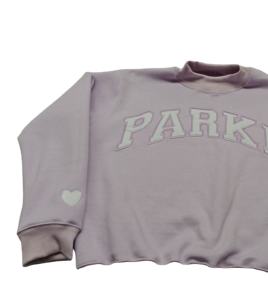 เสื้อสเวตเชิ้ตคอเต่าผู้หญิง OEM ปักโลโก้ตามสั่ง ปักลายปะติด  รักษ์โลก สไตล์ลำลอง - Product Image 4