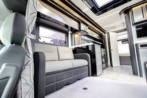 ขายรถบ้าน RC Motorhomes รุ่น RC9M Twin Slide Out ปี 2025 - Product Image 5