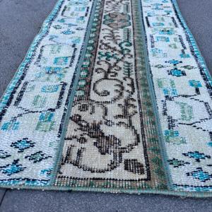 Alfombra Turca Vintage de 1.4x3.2 pies (42x97 cm), Alfombra Oriental Azul de Lana - Product Image 5