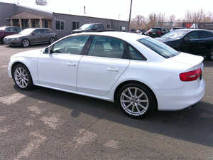 Auto Usado de Calidad a Precio Accesible, A-udi A4 2.0T 2015, Volante a la Izquierda - Product Image 5