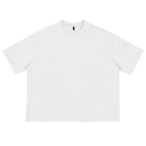 T-shirt unisexe en coton 100% respirant, surdimensionné, imprimé graphique écologique, taille plus, service OEM de conception personnalisée, tendance de la rue - Product Image 4