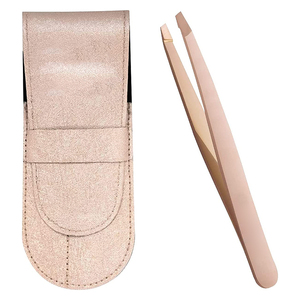 Pince à épiler inclinée couleur or rose pour l'épilation, la mise en forme des sourcils et l'épilation à la cire, avec étui - Product Image 1