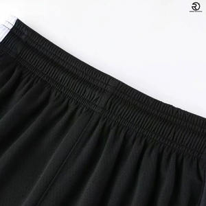 Short de basket-ball pour homme avec taille élastique et tissu en maille pour une meilleure respirabilité et confort Short de basket-ball athlétique pour homme - Product Image 4